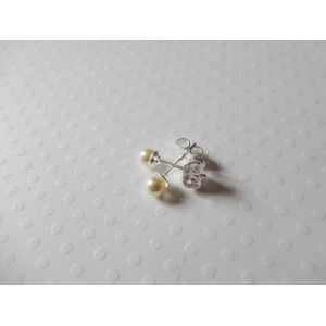Puces d'oreilles perles swarovski ivoire 4mm